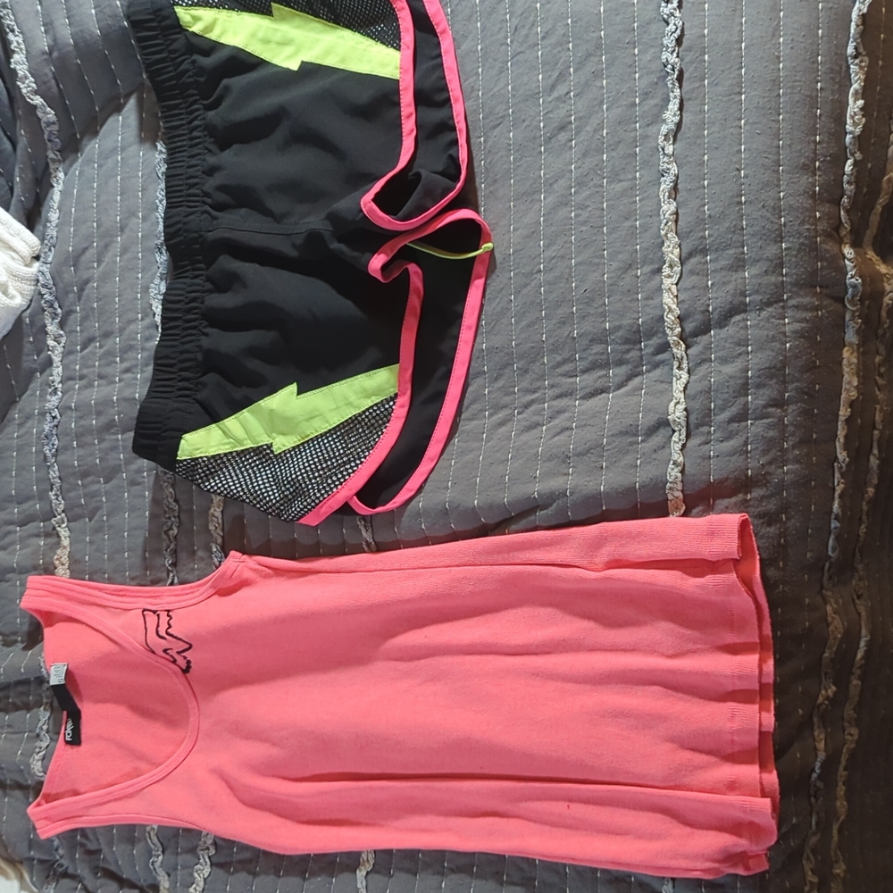 Fox clothing